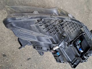 bontott OPEL MOKKA Bal Xenon Fényszóró