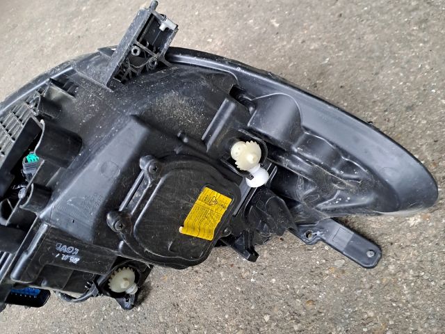 bontott OPEL MOKKA Bal Xenon Fényszóró