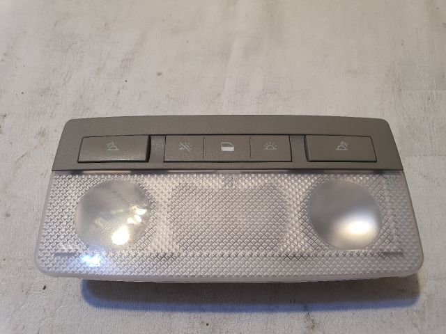 bontott OPEL MOKKA Beltér Világítás Első