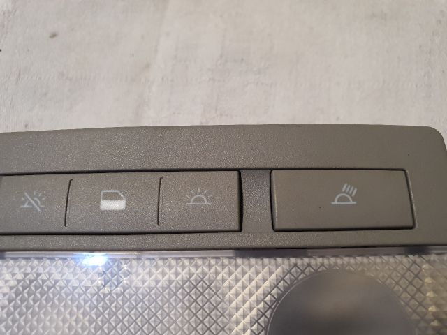 bontott OPEL MOKKA Beltér Világítás Első