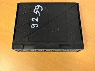 bontott OPEL MOKKA Biztosítéktábla Utastér