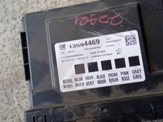 bontott OPEL MOKKA Biztosítéktábla Utastér