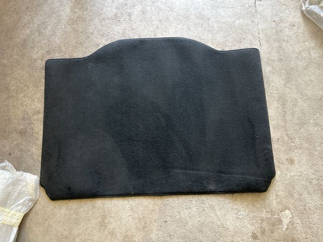 bontott OPEL MOKKA Csomagtér Tálca