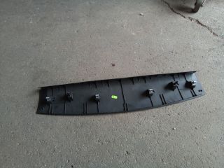 bontott OPEL MOKKA Csomagtérajtó Burkolat Felső