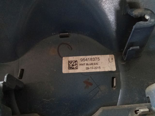 bontott OPEL MOKKA Csomagtérajtó Díszléc