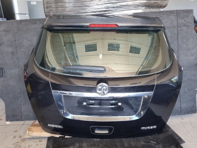 bontott OPEL MOKKA Csomagtérajtó (Részeivel)