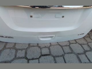 bontott OPEL MOKKA Csomagtérajtó (Részeivel)