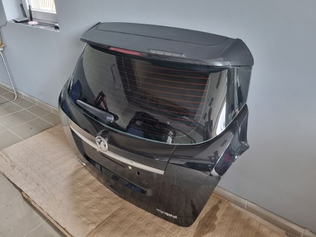 bontott OPEL MOKKA Csomagtérajtó (Részeivel)