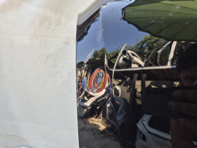 bontott OPEL MOKKA Csomagtérajtó (Üres lemez)