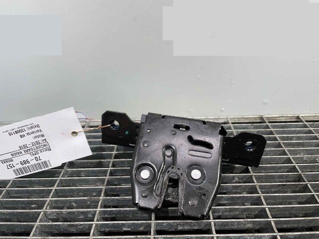 bontott OPEL MOKKA Csomagtérajtó Ütköző