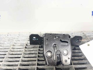 bontott OPEL MOKKA Csomagtérajtó Ütköző