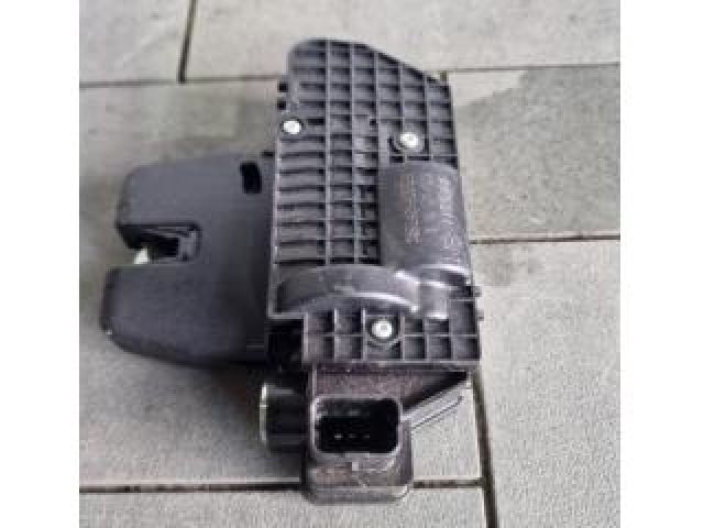 bontott OPEL MOKKA Csomagtérajtó Zárszerkezet