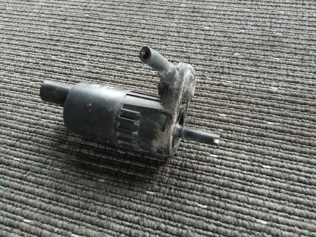 bontott OPEL MOKKA Első Ablakmosó Szivattyú