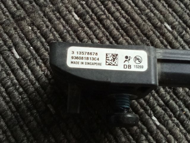 bontott OPEL MOKKA Első Középső Ütközés Érzékelő (Homlokfalon)