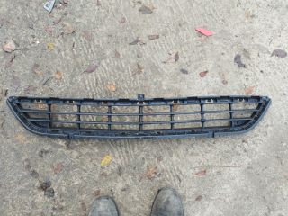 bontott OPEL MOKKA Első Lökhárító Alsó Középső Díszrács