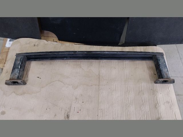 bontott OPEL MOKKA Első Lökhárító Merevítő (Fém)