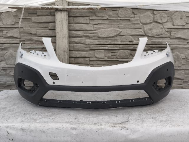 bontott OPEL MOKKA Első Lökhárító (Üresen)