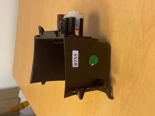 bontott OPEL MOKKA Első Tároló Rekesz