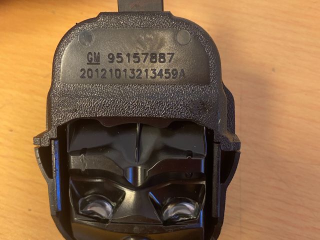 bontott OPEL MOKKA Eső Érzékelő