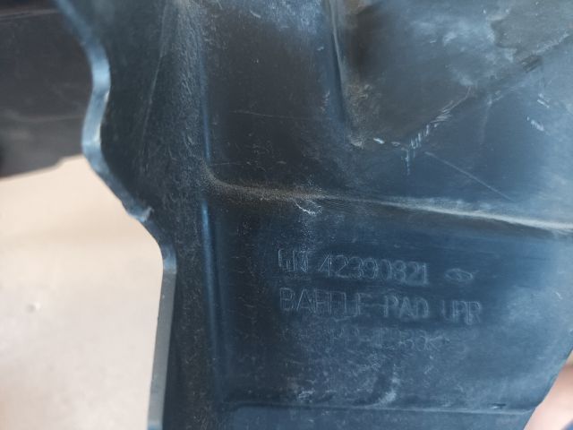 bontott OPEL MOKKA Felső Hűtő Légterelő