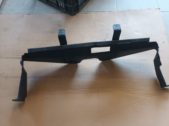 bontott OPEL MOKKA Felső Hűtő Légterelő