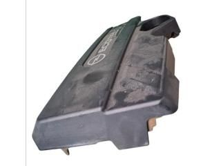 bontott OPEL MOKKA Felső Hűtőburkolat