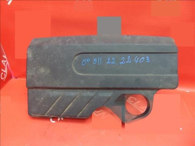 bontott OPEL MOKKA Felső Hűtőburkolat