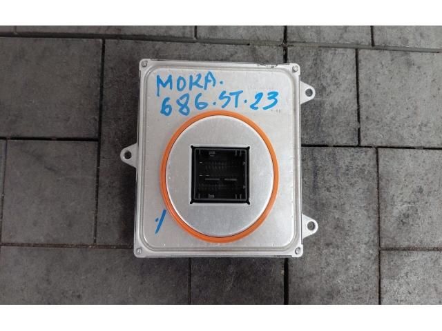 bontott OPEL MOKKA Fényszóró Elektronika