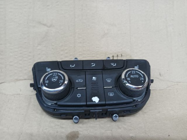 bontott OPEL MOKKA Fűtéskapcsoló (digit klímás)