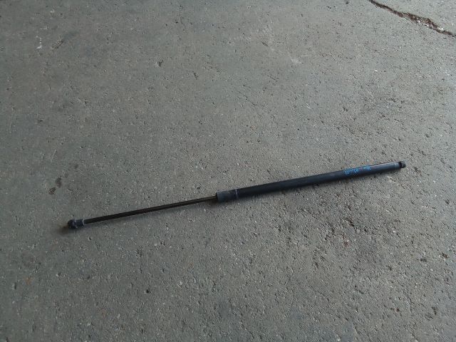 bontott OPEL MOKKA Gázrugós Kitámasztó Teleszkóp Csomagtérajtó Bal