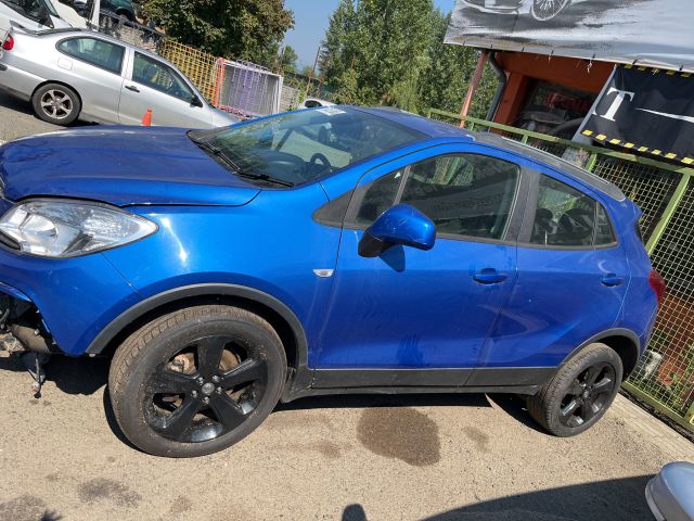 bontott OPEL MOKKA Hátfal