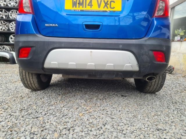bontott OPEL MOKKA Hátsó Lökhárító (Üresen)