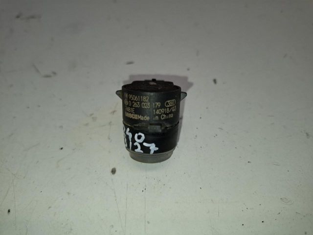 bontott OPEL MOKKA Hátsó Tolatóradar Fej