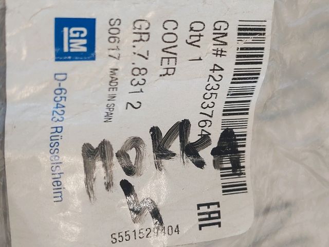 bontott OPEL MOKKA Hátsó Vonószem Burkolat