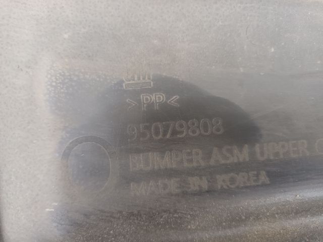 bontott OPEL MOKKA Homlokfal Burkolat