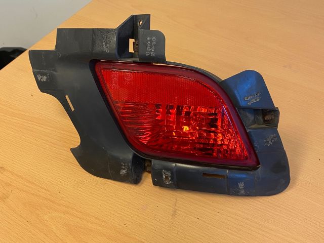 bontott OPEL MOKKA Jobb Alsó Hátsó Lámpa