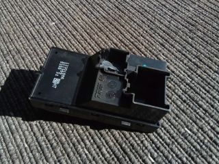 bontott OPEL MOKKA Jobb első Ablakemelő Kapcsoló