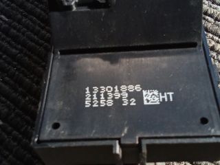 bontott OPEL MOKKA Jobb első Ablakemelő Kapcsoló