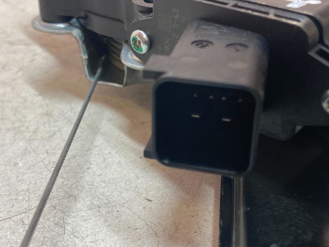 bontott OPEL MOKKA Jobb első Ablakemelő Szerkezet (Elektromos)