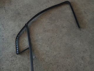 bontott OPEL MOKKA Jobb első Ablakvezető Gumi