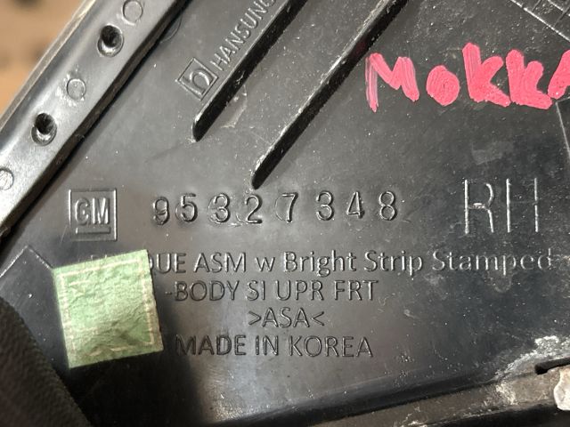 bontott OPEL MOKKA Jobb első Ajtó Díszléc