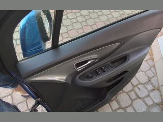 bontott OPEL MOKKA Jobb első Ajtó (Részeivel)