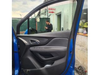 bontott OPEL MOKKA Jobb első Ajtó (Üres lemez)