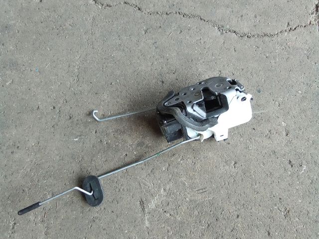 bontott OPEL MOKKA Jobb első Ajtózár