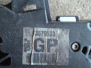 bontott OPEL MOKKA Jobb első Ajtózár