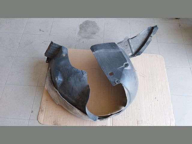 bontott OPEL MOKKA Jobb első Első Dobbetét (Kerékjárati, Műanyag)