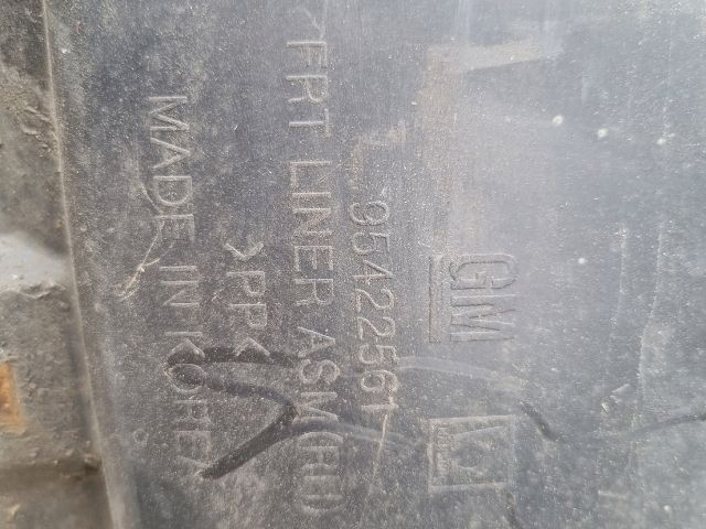 bontott OPEL MOKKA Jobb első Első Dobbetét (Kerékjárati, Műanyag)