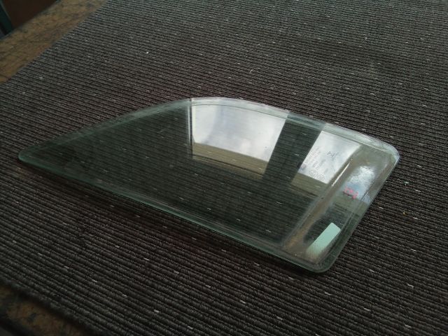 bontott OPEL MOKKA Jobb első Fixüveg (Ajtóban)