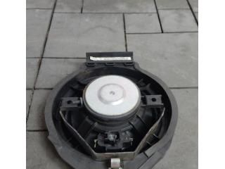 bontott OPEL MOKKA Jobb első Hangszóró