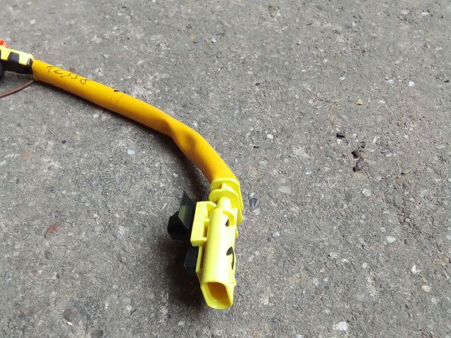 bontott OPEL MOKKA Jobb első Légzsák Csatlakozó